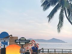 -JW万豪厨房餐厅·滨海草坪烧烤·海鲜·海景(三亚绿发山海天JW万豪酒店)