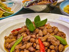 七彩果仁-金沙滩海鲜餐厅·海肠捞饭·手工水饺(梅江龙水园店)