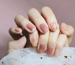-悦指间美甲美睫