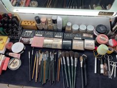 -ME觅妆·定制美妆·彩妆私教(菱角湖店)