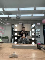 -Z.X HAIR SALON张新美业