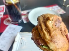 -必胜客(桐乡吾悦广场店)