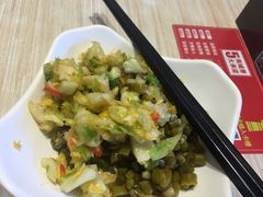 -南城香·饭香串香馄饨香(青年路店)
