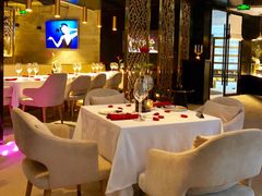 -Bo Lounge & BOA Club