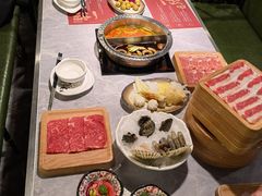 -一绪に寿喜烧自助(世茂广场店)