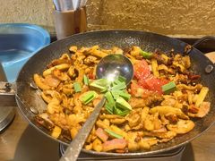 -富正毅三下锅·湘西韵味(天门山索道店)