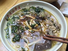 -文山荷鲜居(翠湖店)