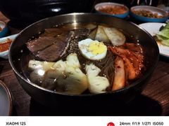 -明洞阿姨·韩式酱蟹烤肉·创意料理(三元桥店)