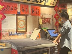 -周小明火锅(黑金冠社区店)