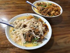鸡丝豆腐脑-豆相识•九九豆腐脑(牛咡桥店)