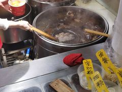 -江三王记牛杂馆(总店)