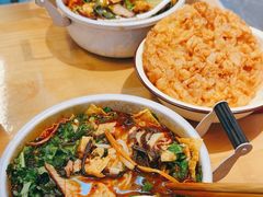 -丽丽三鲜螺蛳粉(田林路店)