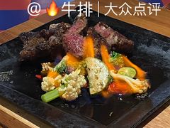 -米德维奇俄式西餐厅(西六道街店)
