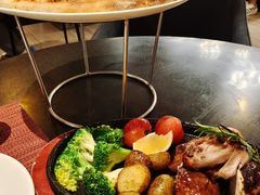-WOLFGANG PUCK KITCHEN & BAR(迪士尼小镇店)