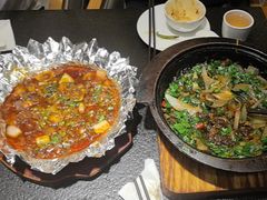 -万重锦·人文川菜馆(骡马市店)