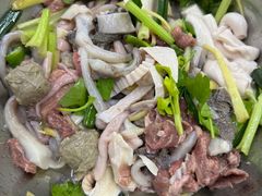 -周良天山牛杂城(天山路总店)