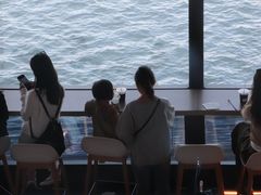 -抱抱地球咖啡馆(国家海洋博物馆店)