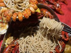 -龙巢盱眙龙虾·牛蛙·烧烤宵夜(八卦岭店)