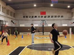 -梦想之巅·青少年篮球·羽毛球·培训中心(西站店)