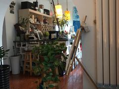 等位区-床吧创意私房菜•Bistro