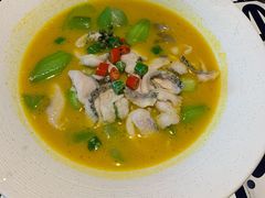 招牌酸菜鱼-老头儿油爆虾(胜利河美食街店)