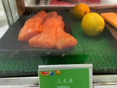 -亚洲国际大酒店·云顶阁旋转自助餐厅