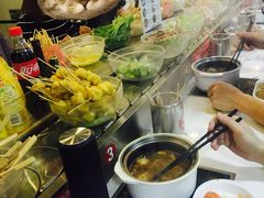 -百品聚旋转火锅(万德庄店)