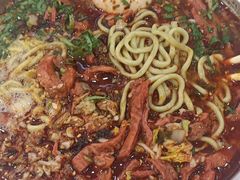 -鹍记特色牛杂面