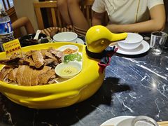 -郑百万·百万卤鹅重庆菜馆·家宴旗舰店(动物园店)