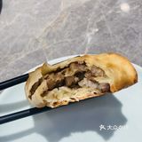 这家1989年在新疆开业的店居然有自己的馕坑?