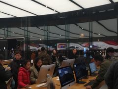 -Apple零售店(新街口店)