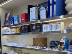 -视野联行眼镜·蔡司·尼康·豪雅·依视路(青浦宝龙店)