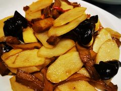 木耳炒山药-西安饭庄·非遗陕菜(钟楼店)
