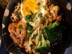 -胡桃里乐队酒馆(鎏嘉码头店)