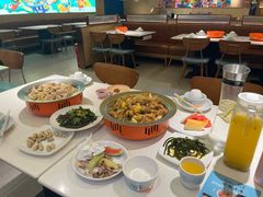 -小鱼小牛·鱼牛干锅·脆鱼火锅(世欧广场店)