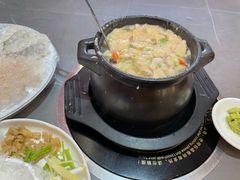 -官塘陈记鱼生·潮汕砂锅粥·牛肉火锅(潮枫路总店)