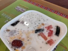 -海口骑楼小吃街