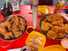 -BHC炸鸡(明洞总店)