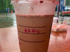 莓莓燕麦红茶玛奇朵-星巴克(杭州下沙福雷德店)