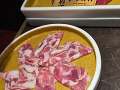 -一绪に和牛寿喜烧(罗湖益田假日店)