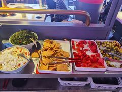 -钢管厂五区小郡肝串串香(滨江店)