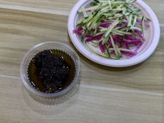 -黑八私房老北京炸酱面