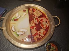 -九鼎轩脆毛肚火锅(南京东路店)