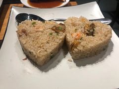 -臻鲜燕海鲜融合餐厅(金陵style店)