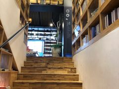 -新华书店(解放中路店)