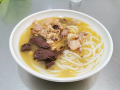 -文山荷鲜居(翠湖店)