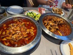 -耍盆友·重庆江湖菜(百子湾店)