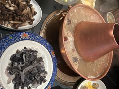 -京熹顺·老北京百年铜锅涮肉(百家湖1912店)