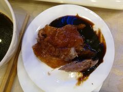 -碧中海汤泉汗蒸酒店