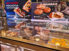 面包甜点陈列柜-巴黎贝甜(阳光上东店)